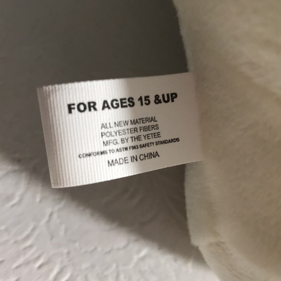 The Yetee Wargroove Caesar Dog Plush Toy Cream Color with Costume - Picture 9 of 9